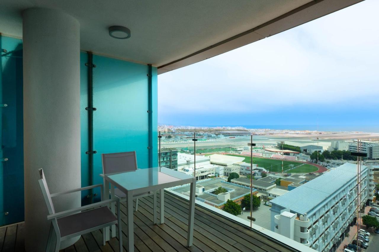 Ocean Spa Suite 11-Hosted By Sweetstay ยิบรอลตาร์ ภายนอก รูปภาพ