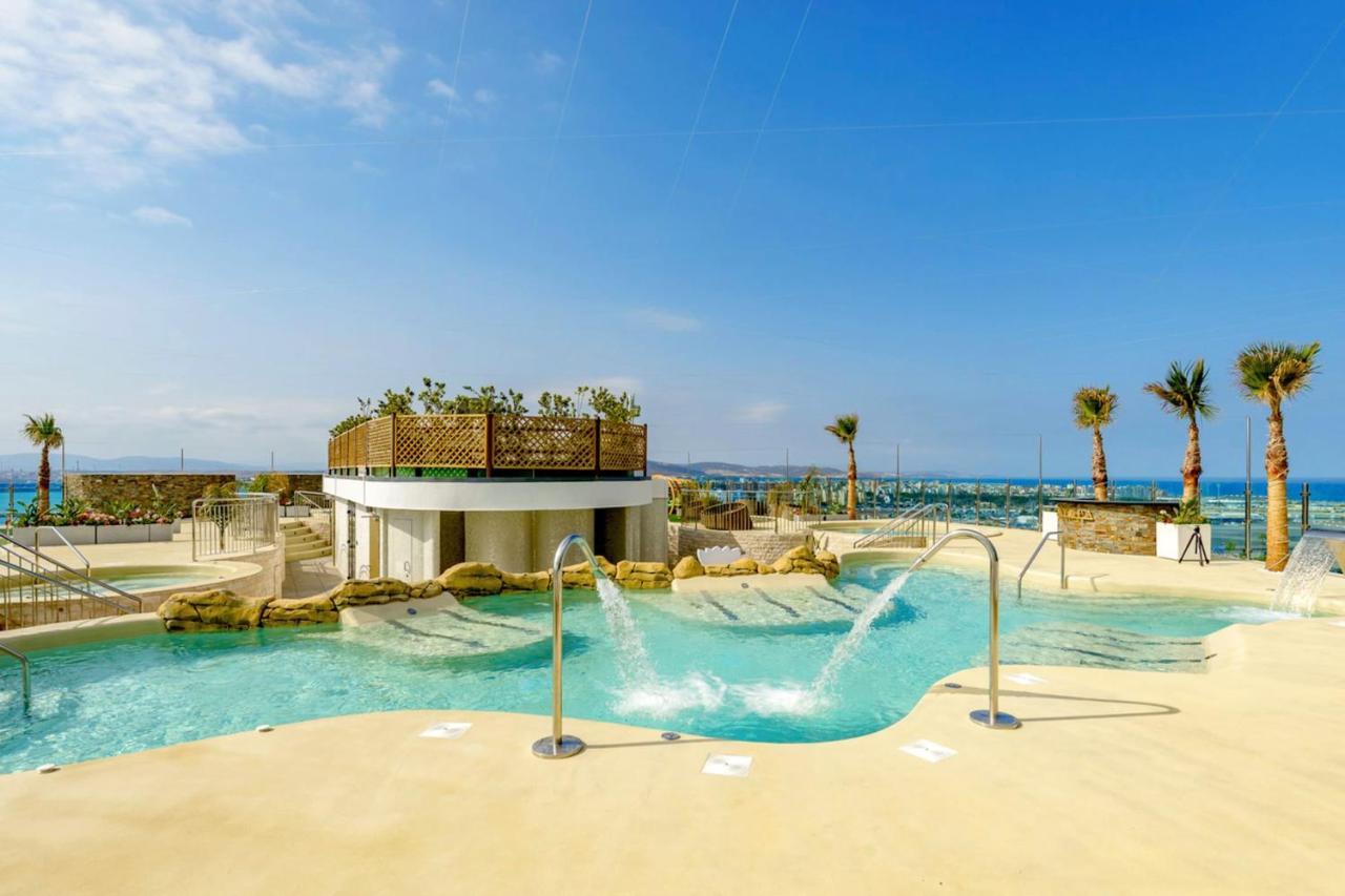 Ocean Spa Suite 11-Hosted By Sweetstay ยิบรอลตาร์ ภายนอก รูปภาพ